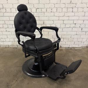 Фото - Кресло для барбершопа Бьорн Лайт BBarber 