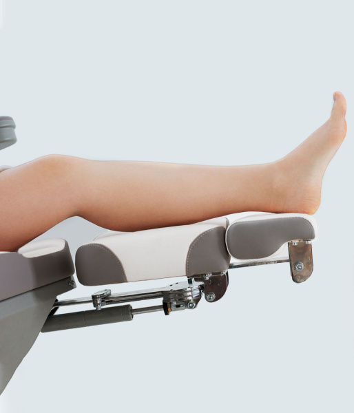 Фото - Педикюрное кресло РИАНА (3 мотора) РУ0 