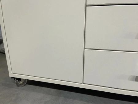 Фото - Педикюрная тумба ТУ-4 с УФО