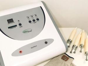 Аппарат микротоковой терапии для лица и тела BIOLIFT 8806 GEZATONE Фото - Аппарат микротоковой терапии для лица и тела BIOLIFT 8806 GEZATONE
