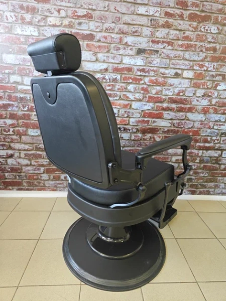 Фото - Кресло для барбершопа Пачо 