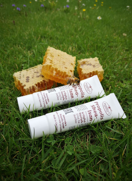 Бальзам для тела с маслом ши и прополисом REMMELE'S PROPOLIS SHEA (Бальзам для тела с маслом ши 5ml (069))